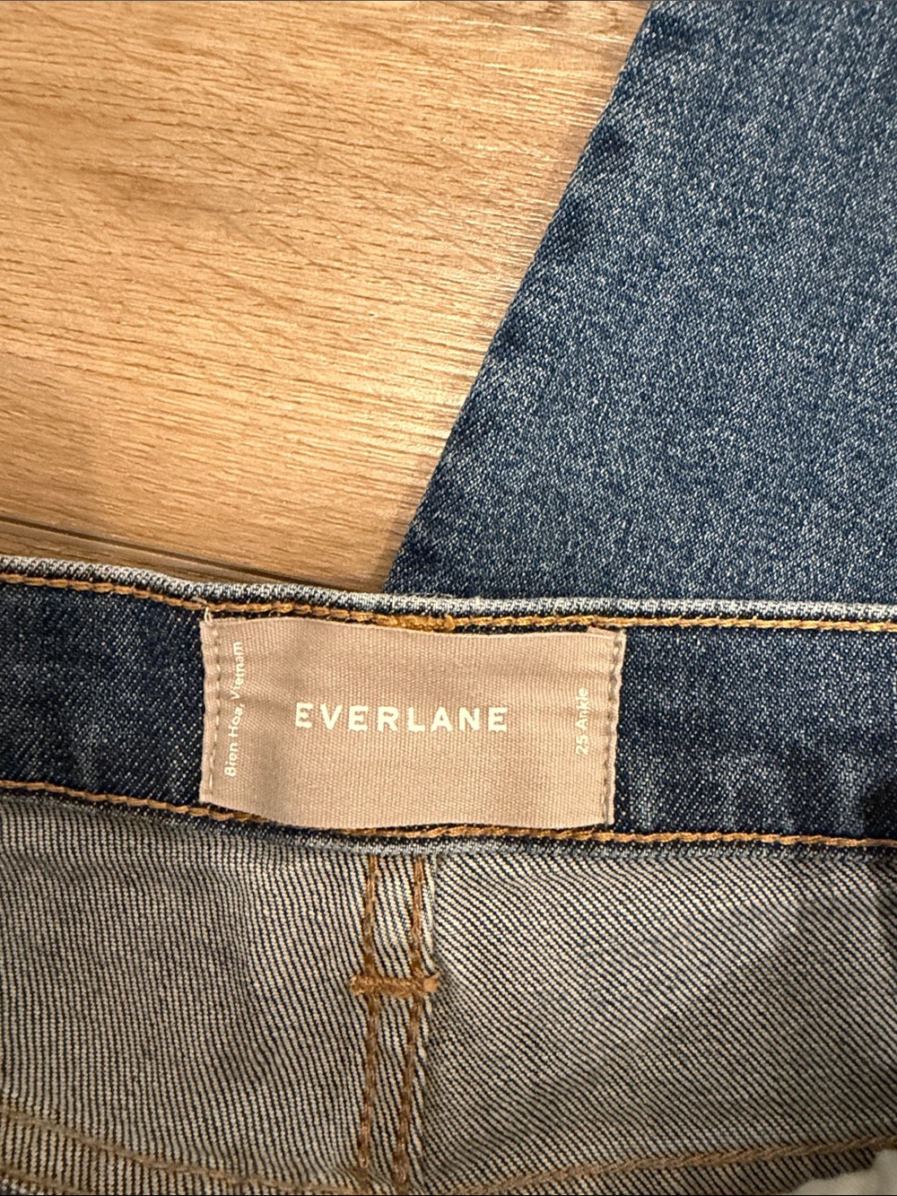 Everlane High Rise Straight Jean - Picture 3 of 4